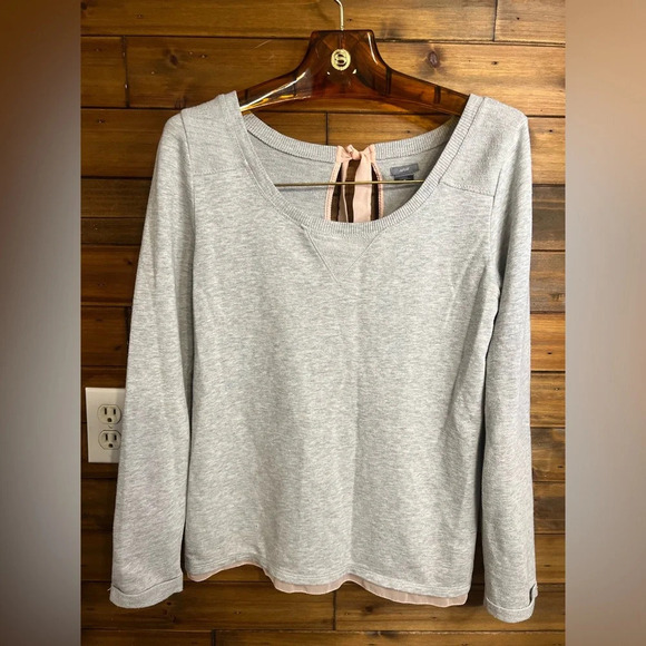 aerie Sweaters - Aerie Pink Bow tie sweater size medium